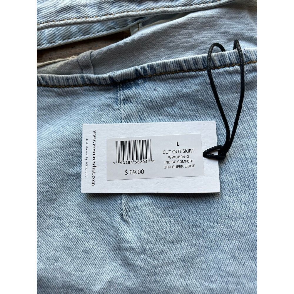 We Wore What Skirt Size Large Womens Light Blue Cut Out Denim Mini NWT - Picture 4 of 10